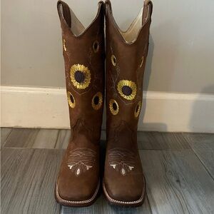 Sunflower leather Embroidered Brown Western Boots